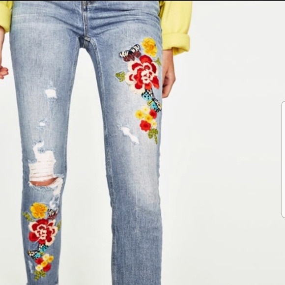ZARA Trafaluc Floral Embroidered Skinny Jeans - Picture 2 of 5